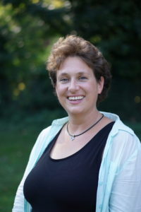 Stephanie Uhlarik-Voss